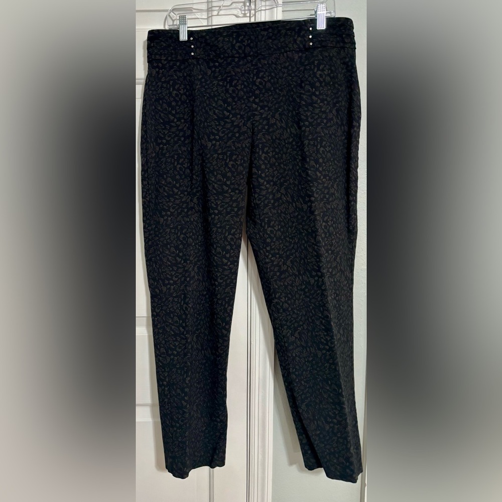 JM Collection Black and Gray Textured Pants